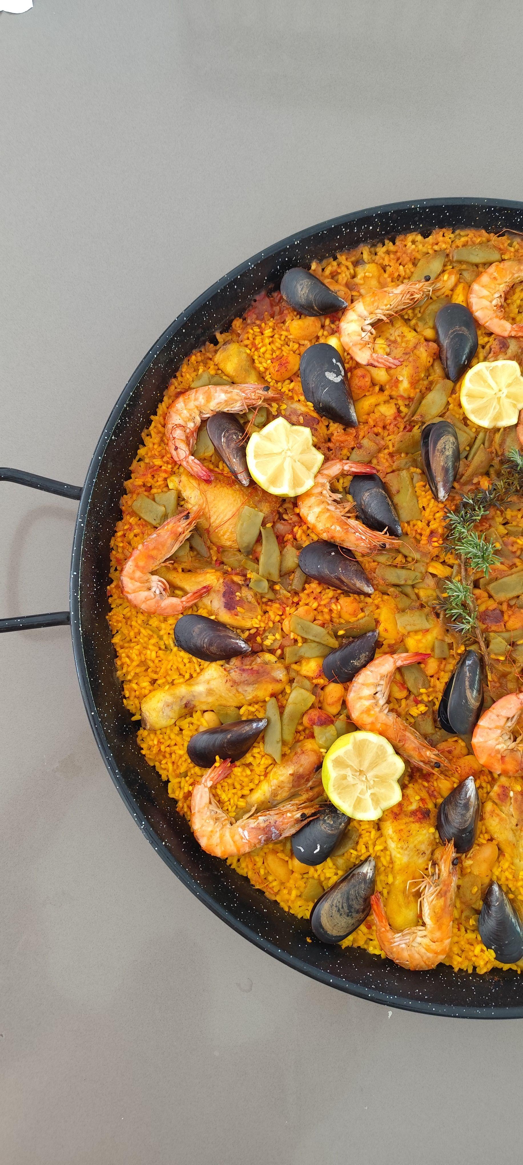 Paella mixta