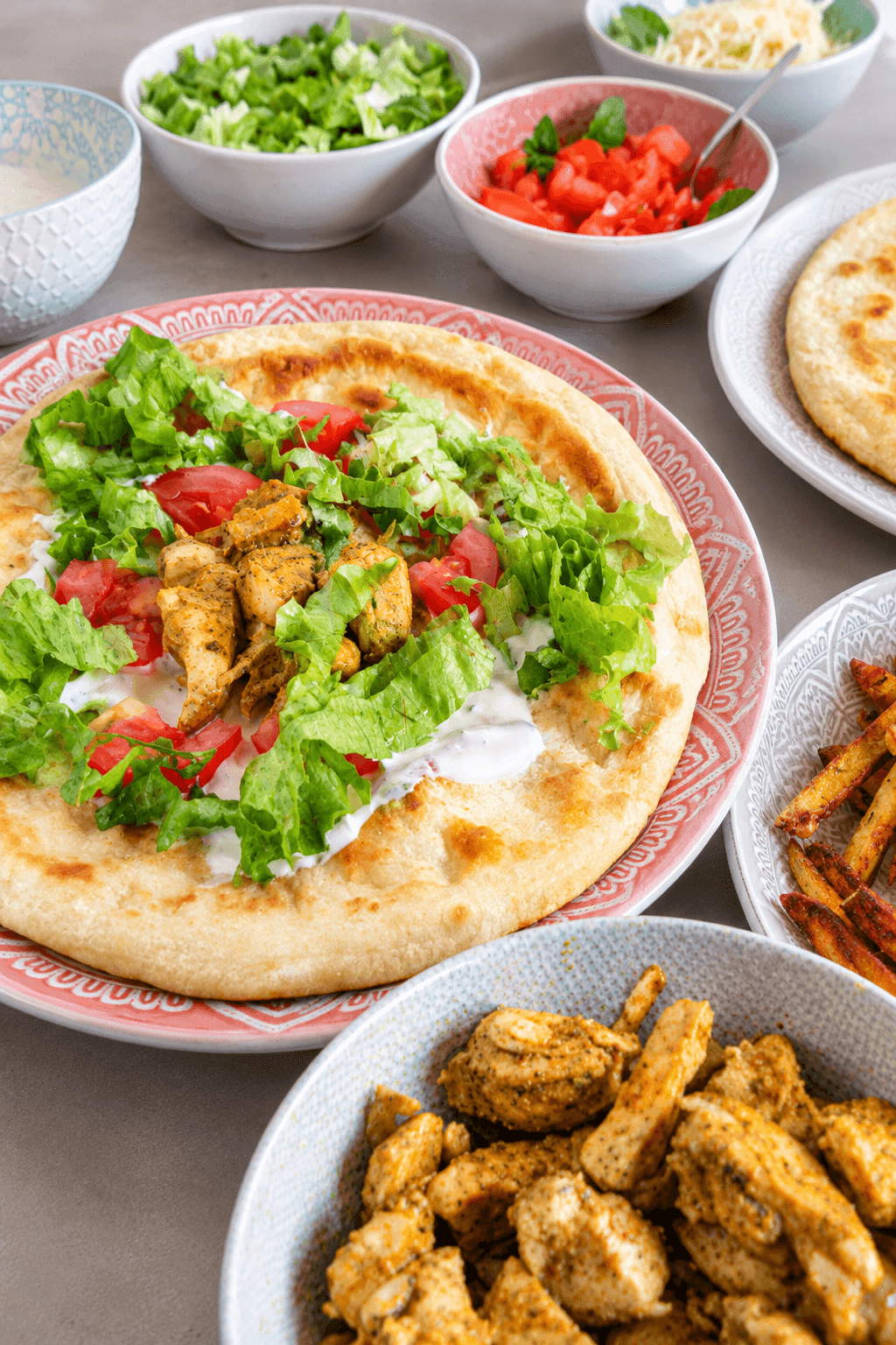 Kebab de poulet maison avec galettes fines